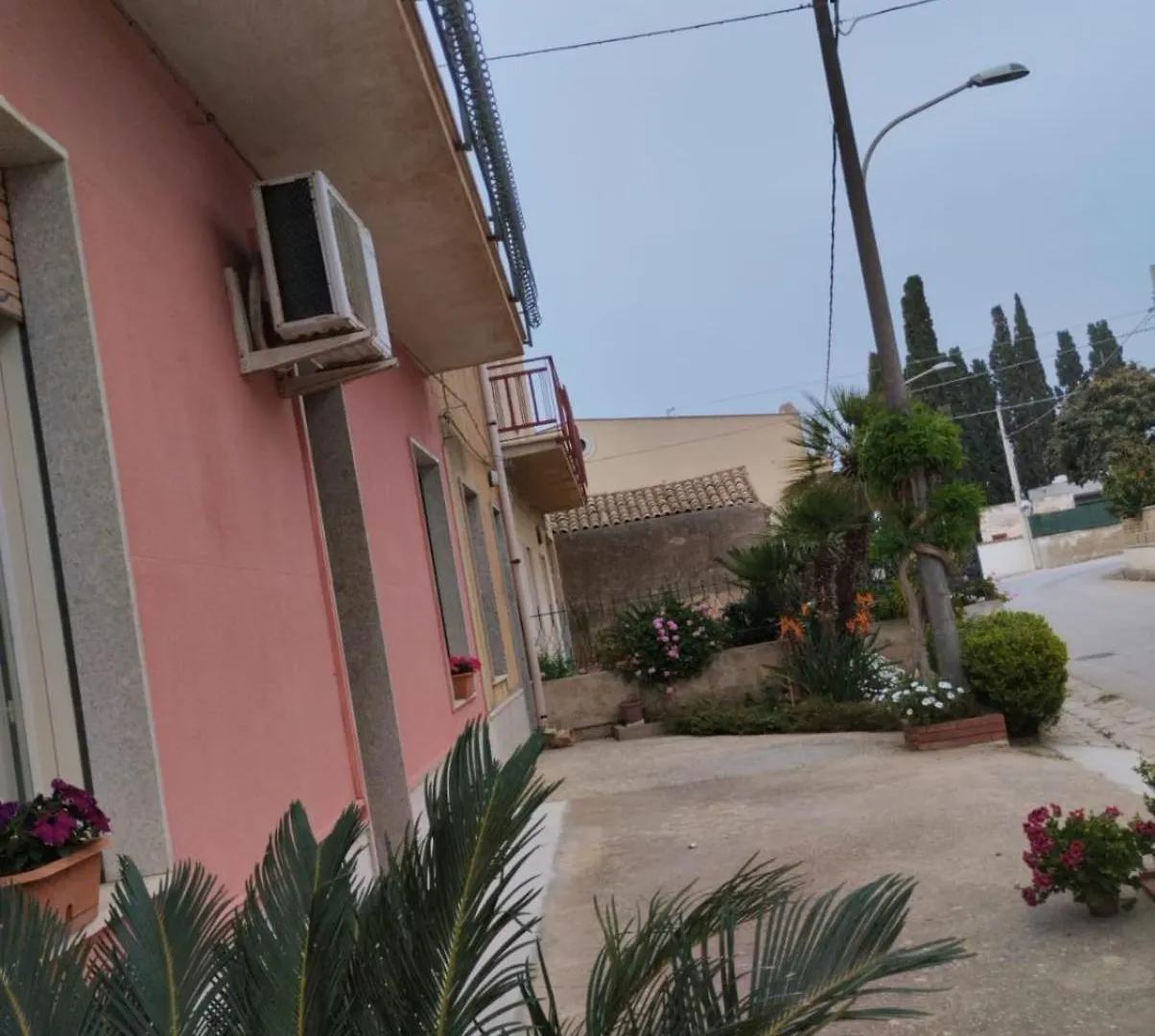 Casa Vacanza Da Nonna Emy Rilievo Italy